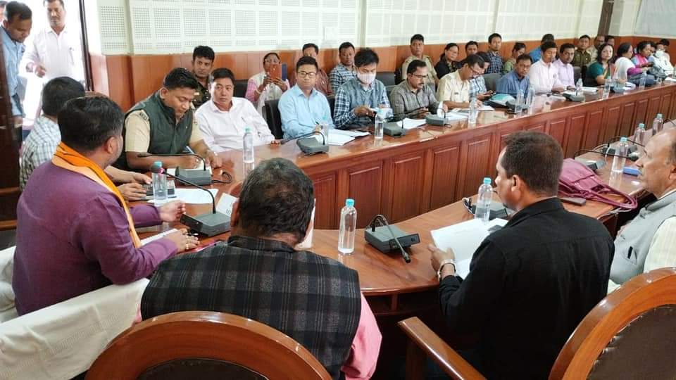 জিরানীয়া মহকুমায় উন্নয়ন কর্মসূচি নিয়ে পর্যালোচনা সভায় তথ্য ও সংস্কৃতি মন্ত্রী