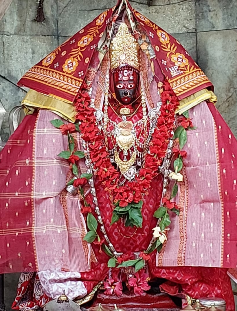 🚨 Idol of Tripurasundari ma on Friday 🚨