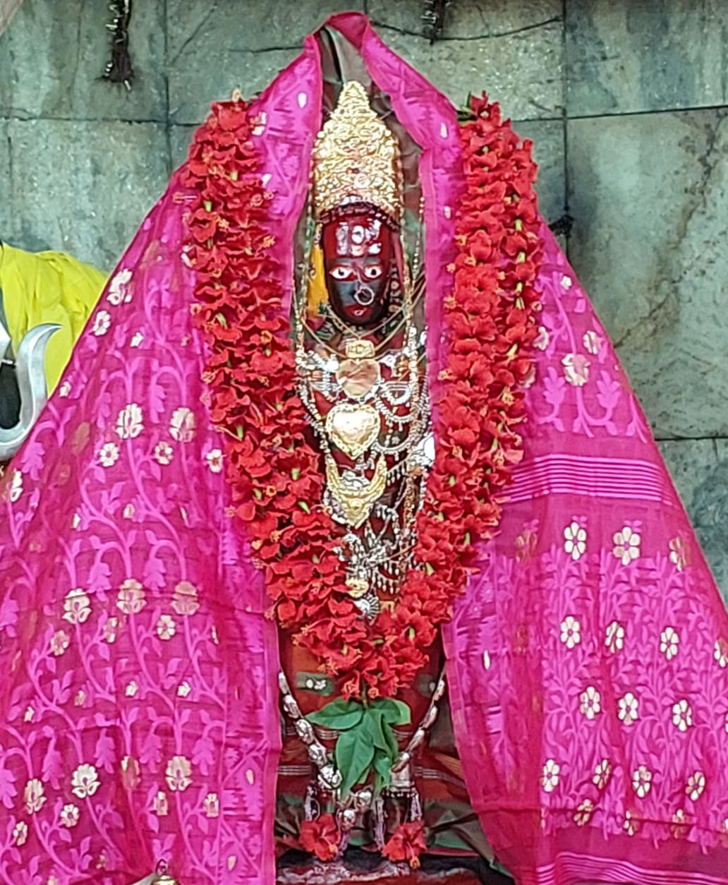 🚨 Idol of Tripurasundari ma on Monday 🚨