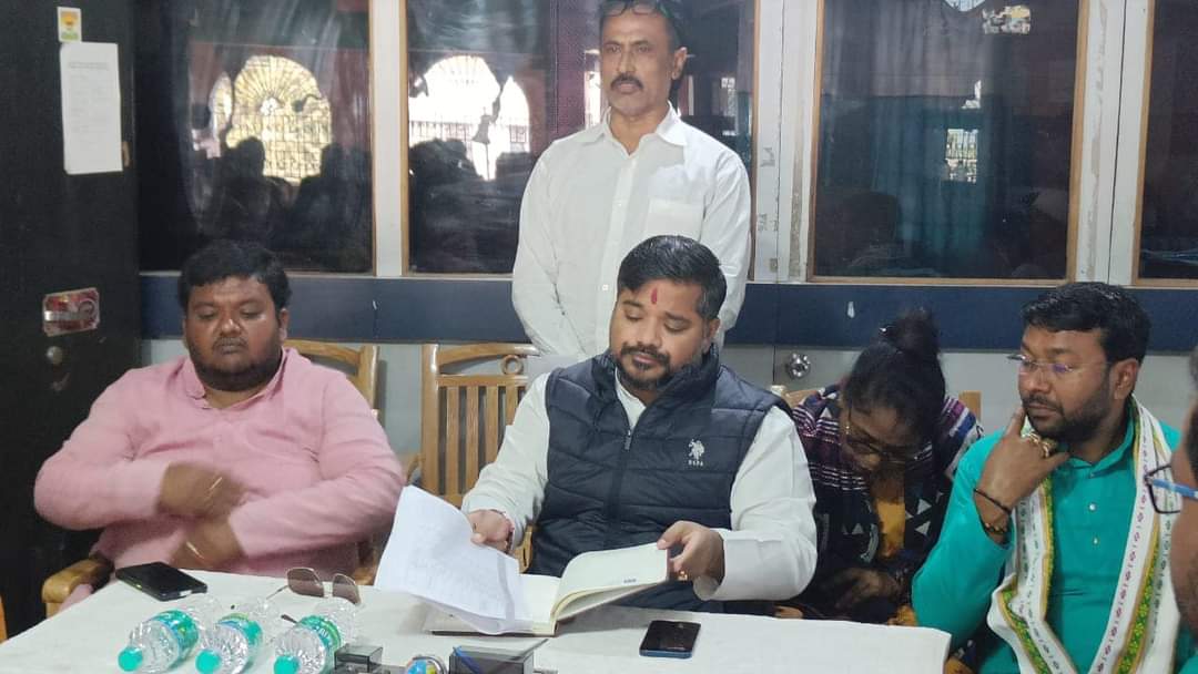 🧧🚨Minister Sushant Chowdhury held an important preparatory meeting with the party leadership and functionaries at Udaipur in Gomti district on Sunday on the occasion of Union Home Minister Amit Shah’s Rath Yatra arrival in Tripura on January 5