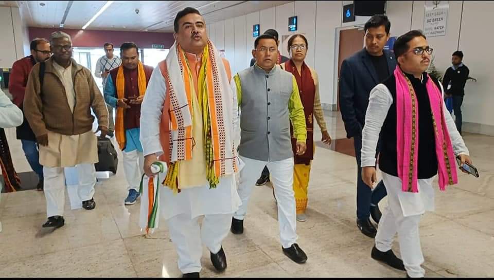 🧧🚨West Bengal BJP MLA and Leader of Opposition Suvendu Adhikari came to the state. He was welcomed by state officials at MBB airport. On arrival in the state, he went to Bagma Mandal in Gomoti district to attend Jana biswas yatra. After speaking there he will go to join Charilam Mandal Jan Biswas Yatra. He will later leave the state after participating in the Jan Biswas Yatra organized by Bishalgarh Mandal.