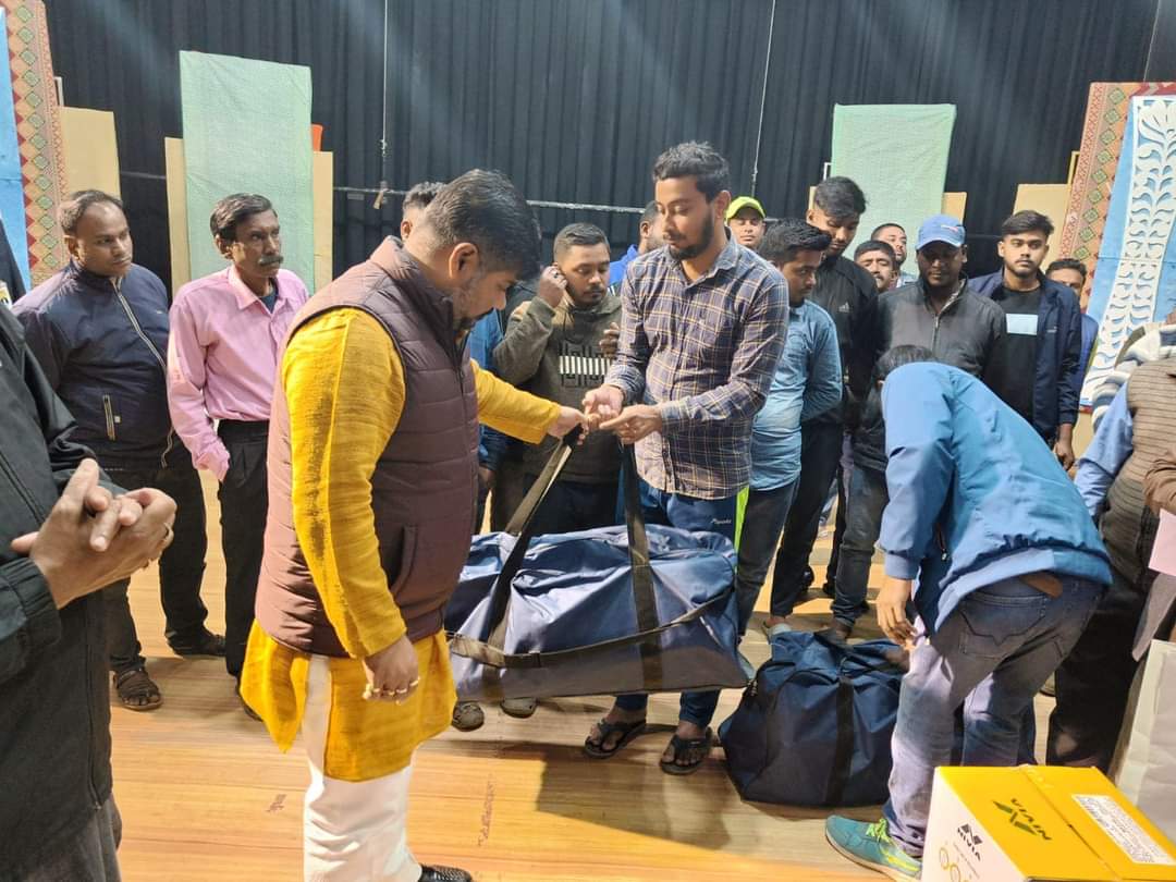 🚨🧧On Saturday, Minister Sushant Chowdhury distributed sports equipment among various clubs and sports organizations under Majlishpur Assembly Constituency.🧧🚨