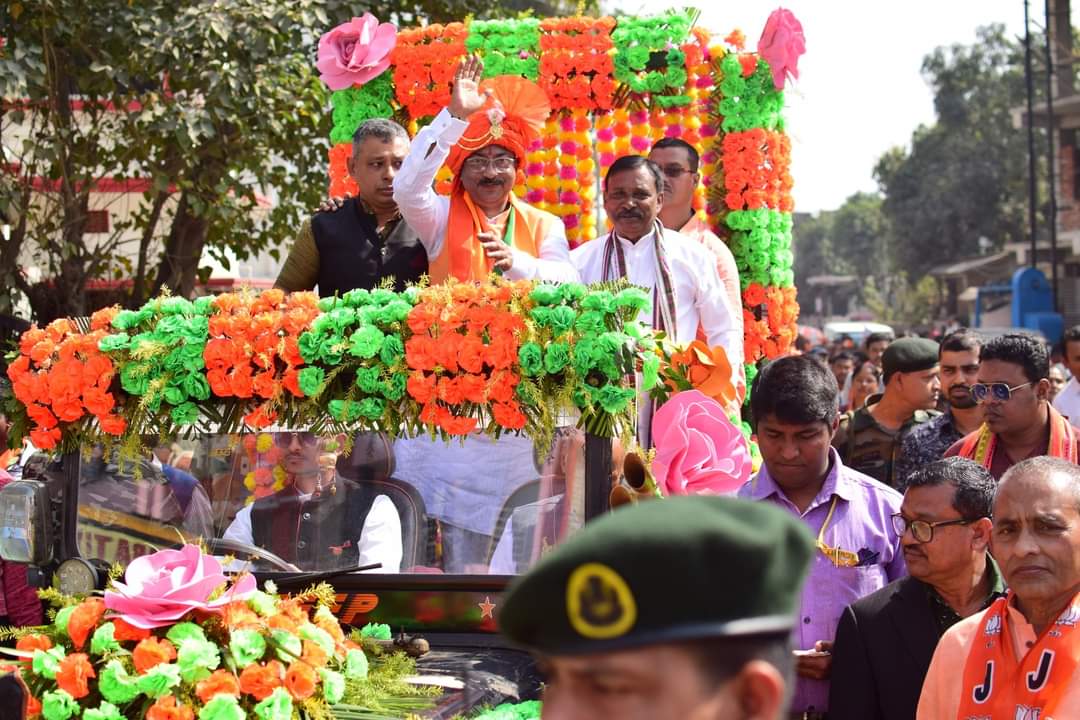 🚨🧧BJP candidate Rajeev Bhattacharya submitted his nomination from Banmalipur constituency No. 9 in a huge procession