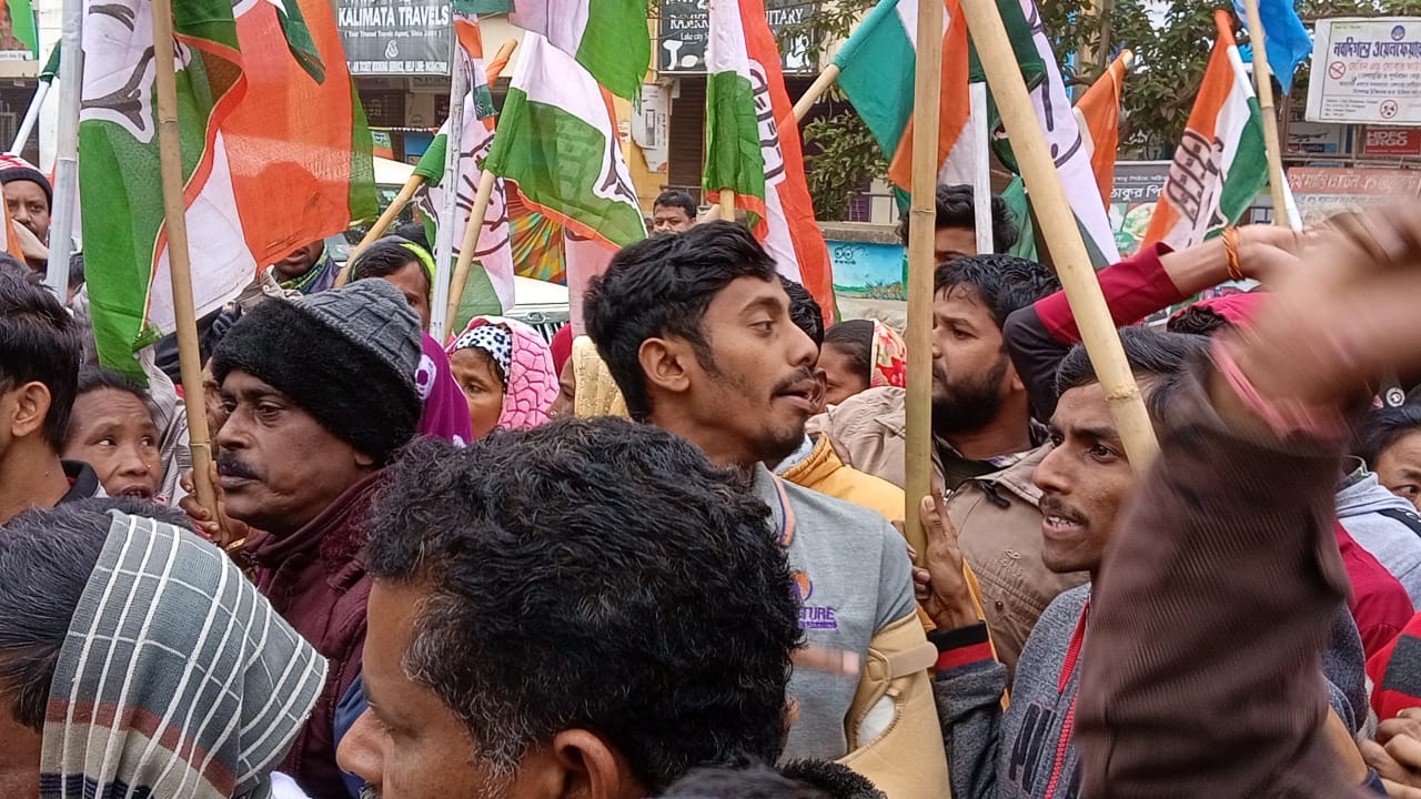 🚨🧧কংগ্রেসের বিক্ষোভ মিছিল এবং থানা ঘেরাও কর্মসূচি