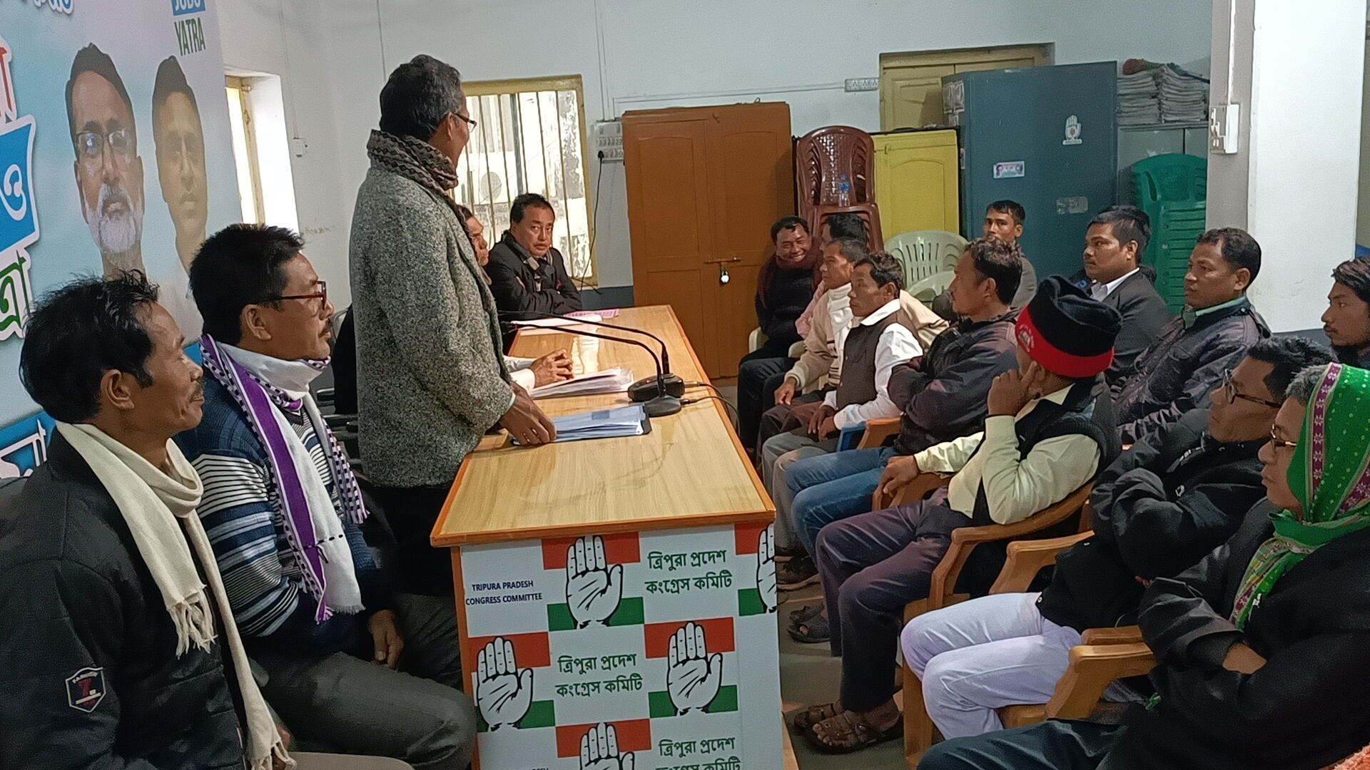 🧧🚨A meeting was held at the Congress Bhavan on Thursday to strengthen the Adivasi Congress organization ahead of the upcoming assembly elections