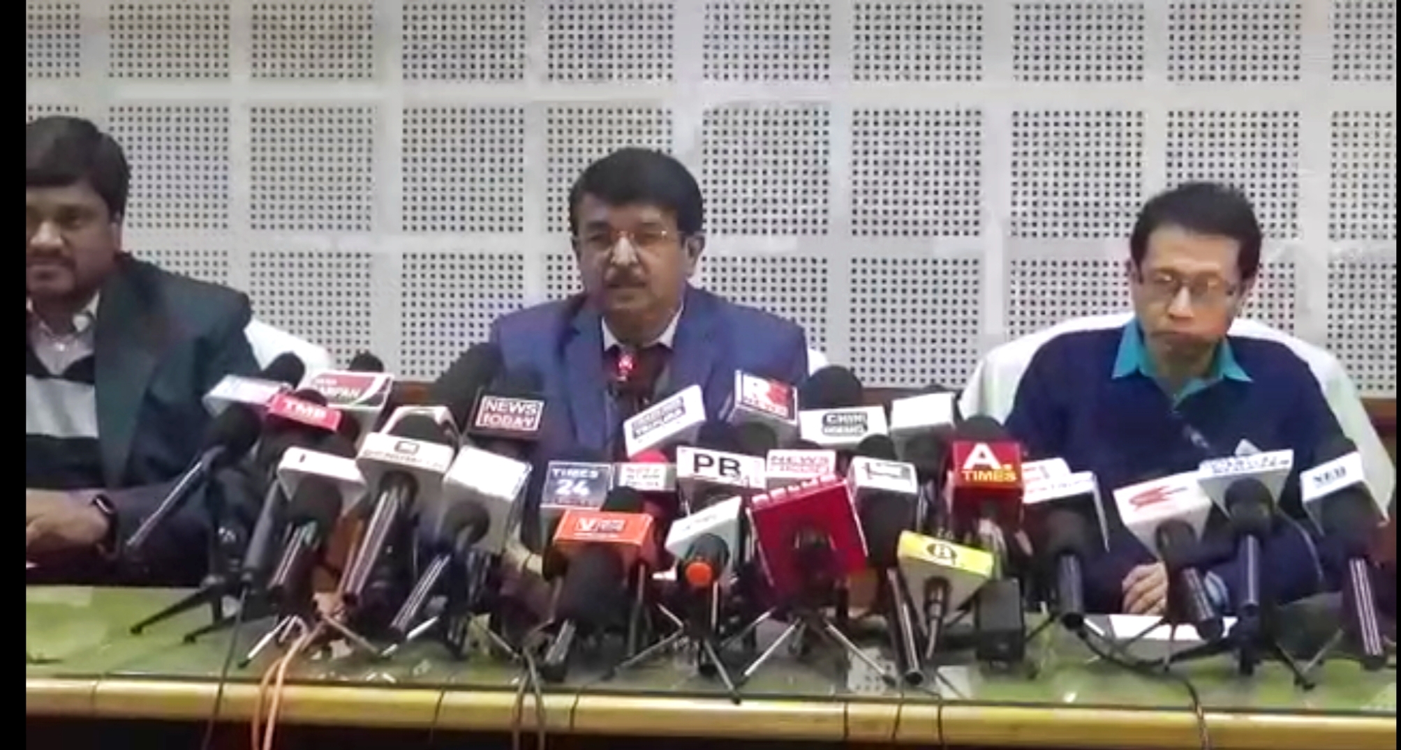 🚨🧧সাংবাদিক সম্মেলনে মুখ্য নির্বাচন আধিকারিক চূড়ান্ত ভোটার তালিকায় মোট ভোটারের সংখ্যা ২৮, ১৩, ৪৭৮ জন