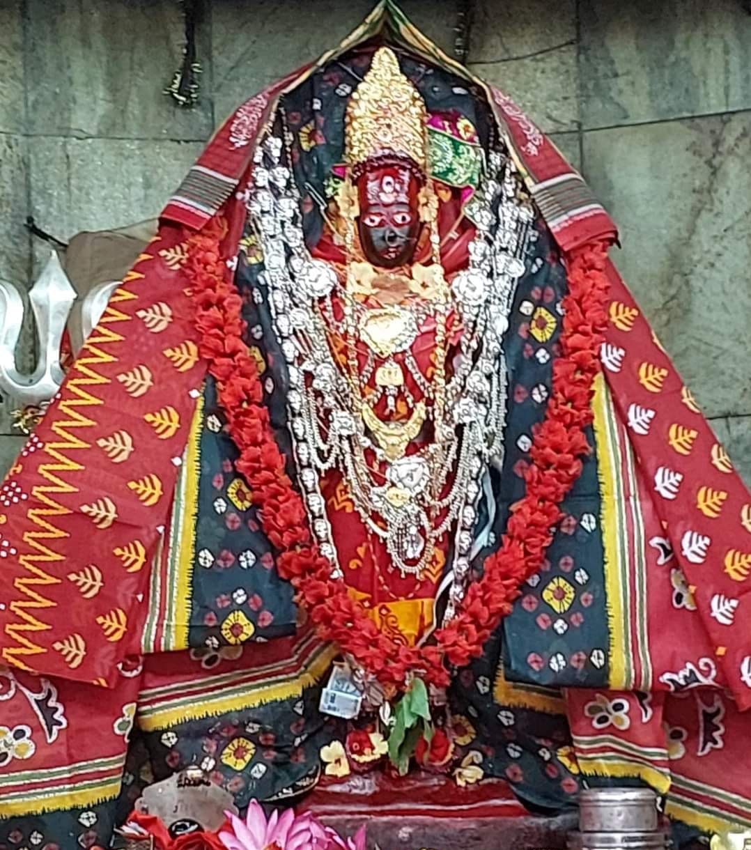 🧧🚨Idol of Tripura Sundari Ma on Thursday 🚨🧧