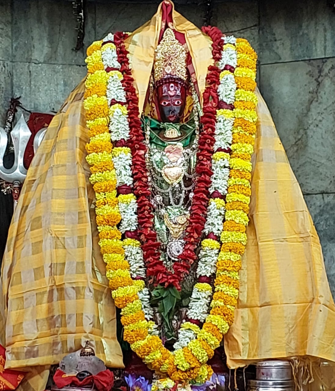 🚨🧧 Idol of Tripura Sundari Ma on Monday 🧧🚨