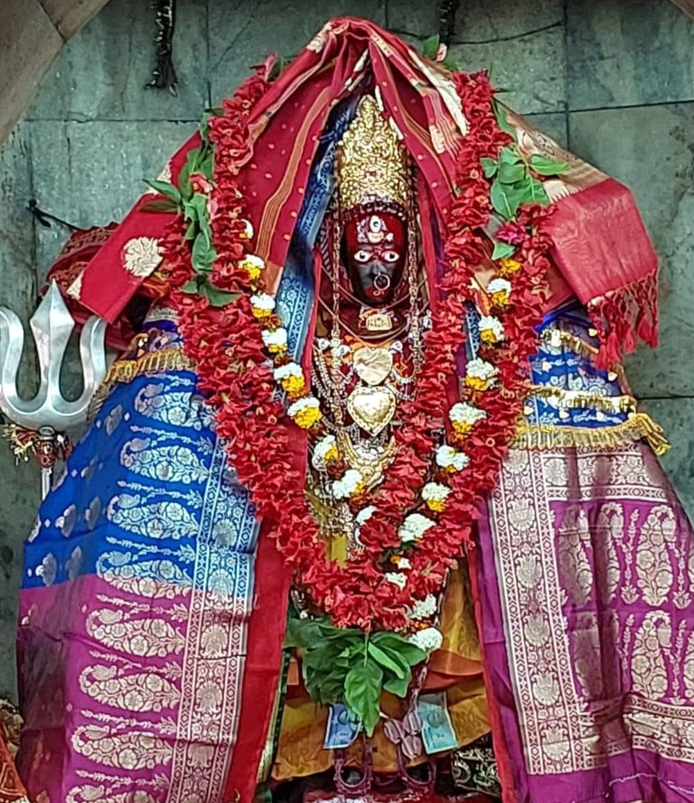 🚨🧧 Idol of Tripura Sundari Ma on Saturday 🧧🚨