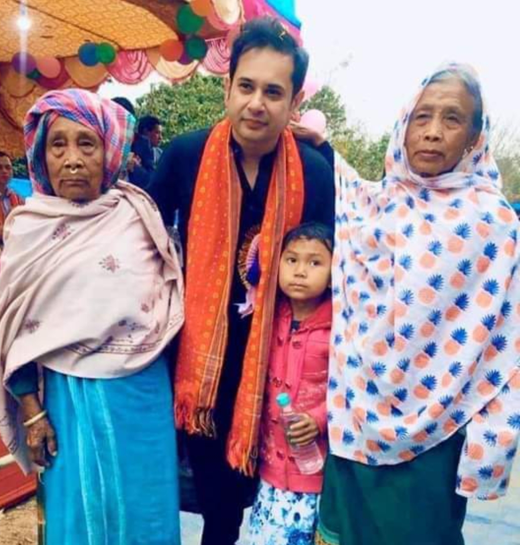 🚨🧧Motha Candidates will file nomination papers across the state today. So Maharaja Pradyut Kishore Debbarman congratulated all the candidates of the party. This morning through an audio message, he said that many people have called me and said that why are you not fighting in the elections, the Maharaja said in reply, it is completely false, I am fighting for all the Tiprasa’s, I am with all the candidates, this is the last fight, the Maharaja said. 16 days forget everything and all together.The Maharaja said in an audio message to fight.