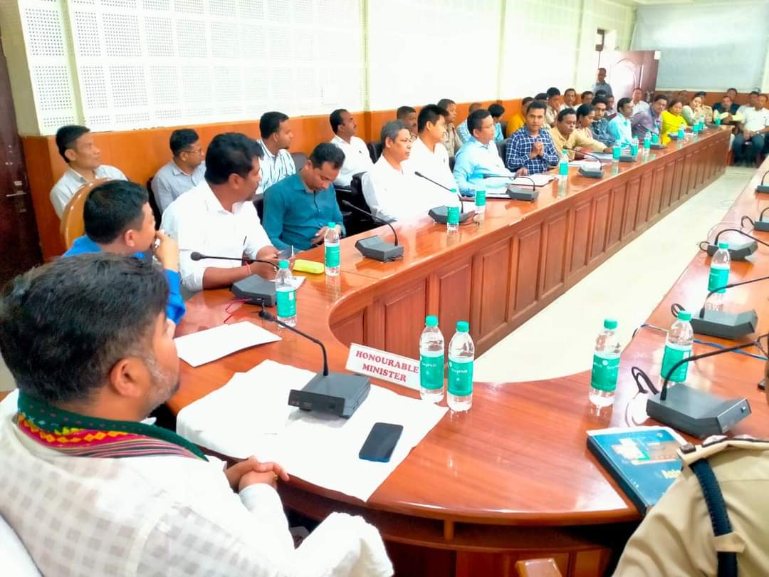🧧🚨জিরানীয়ায় পর্যালোচনা সভায় খাদ্যমন্ত্রী সুশান্ত চৌধুরী