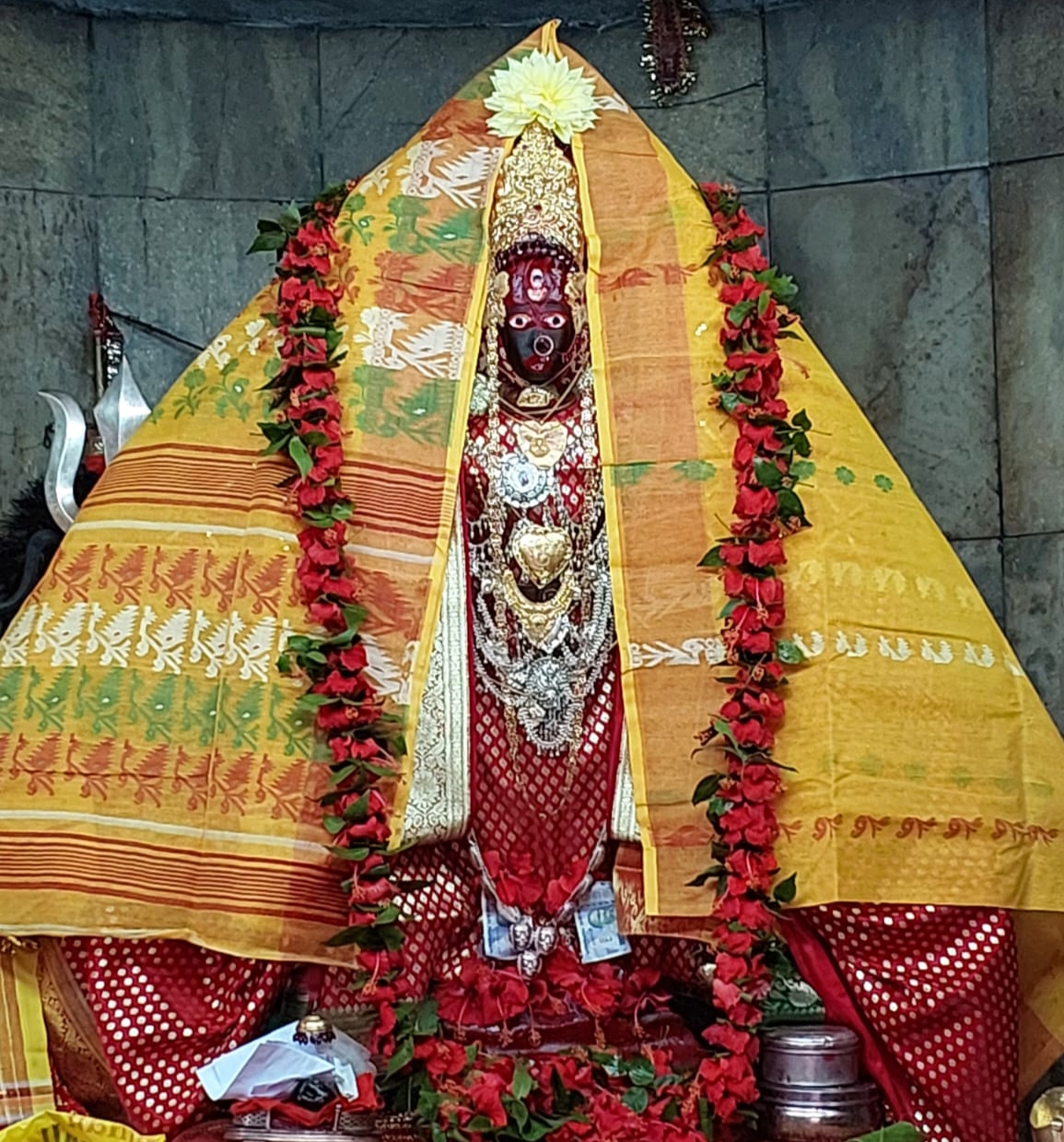 🧧🚨 Idol of Tripura Sundari Ma on Sunday 🧧🚨