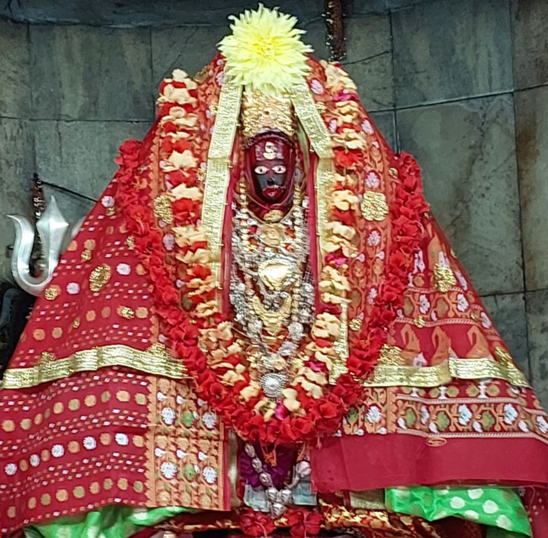 🧧🚨 Idol of Tripura Sundari Ma on Thursday 🚨🧧